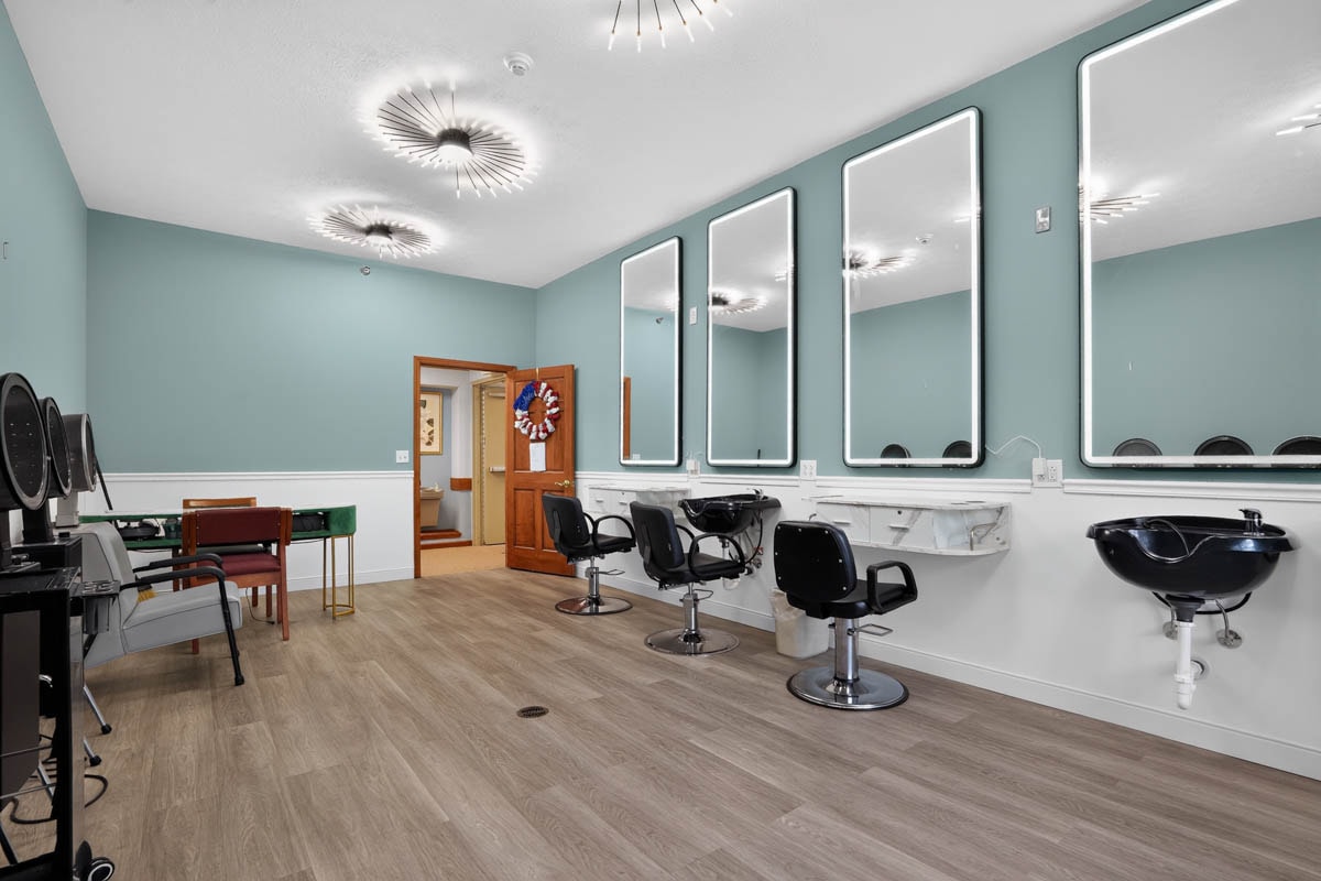 On-site salon at Golden Heights Personal Care